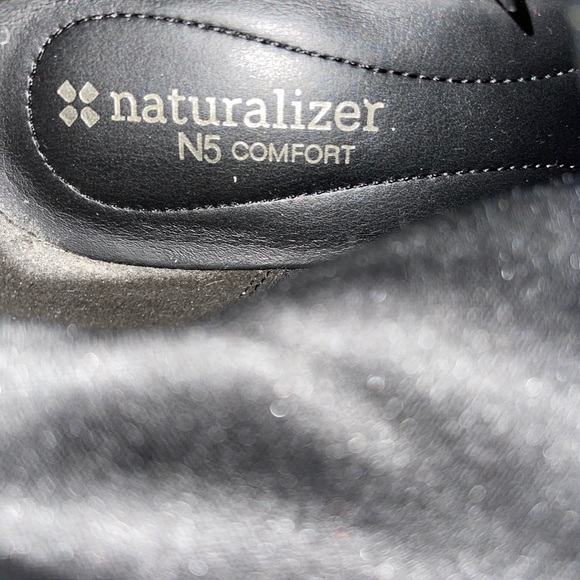 Booties. - Picture 5 of 9